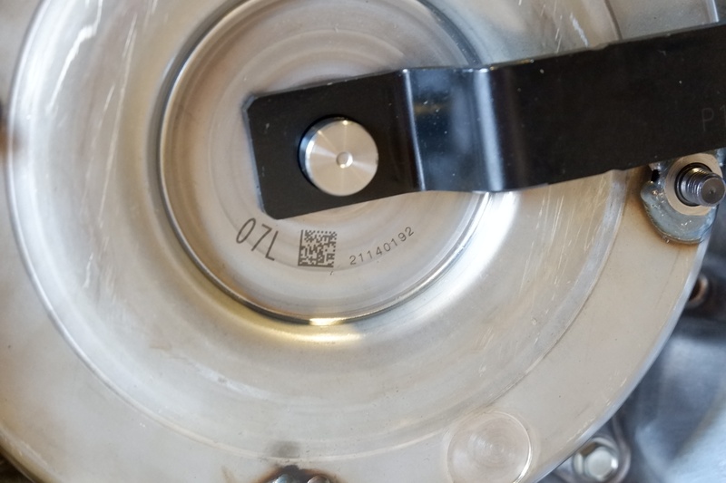 Вариатор (CVT) Jatco JF015E, арт. Вариатор (CVT) Jatco JF015E 320105254R, вид сбоку